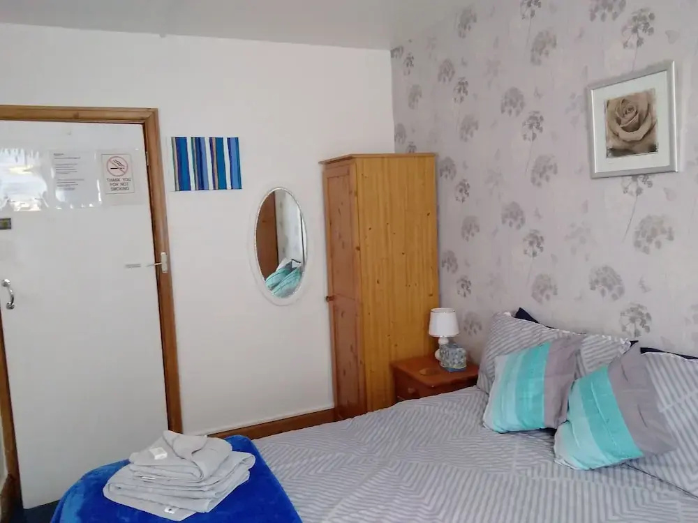 Whiteways Hotel - Chambres