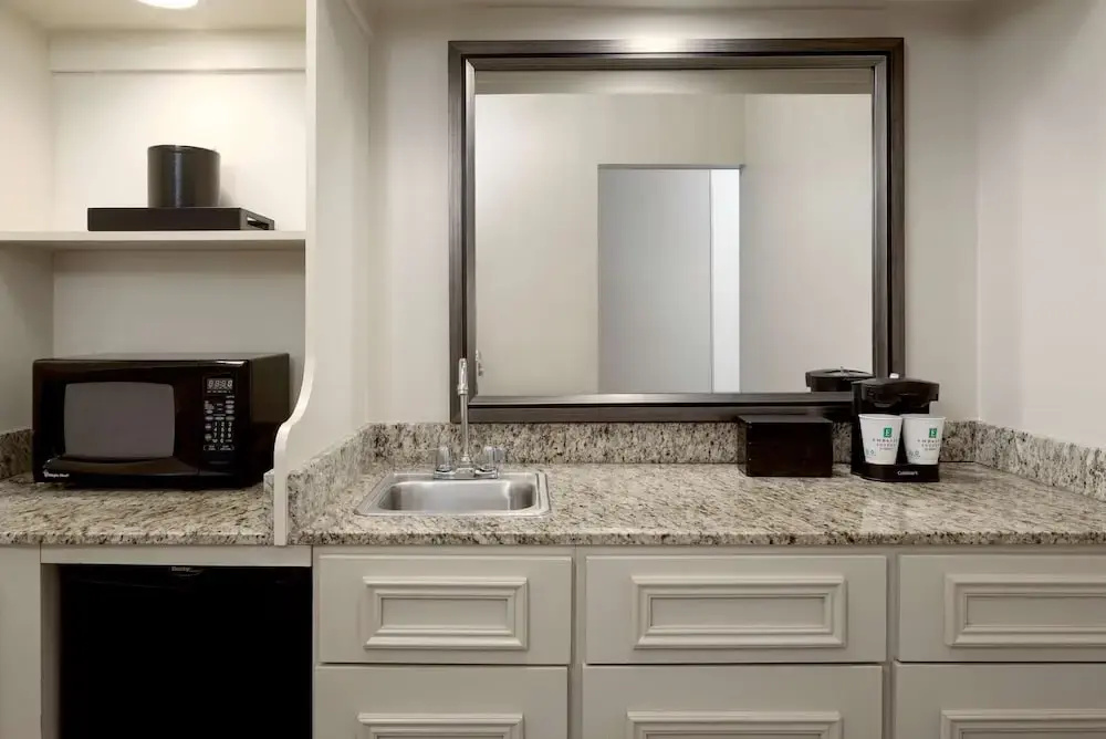 Embassy Suites by Hilton Tampa Airport Westshore - Chambres
