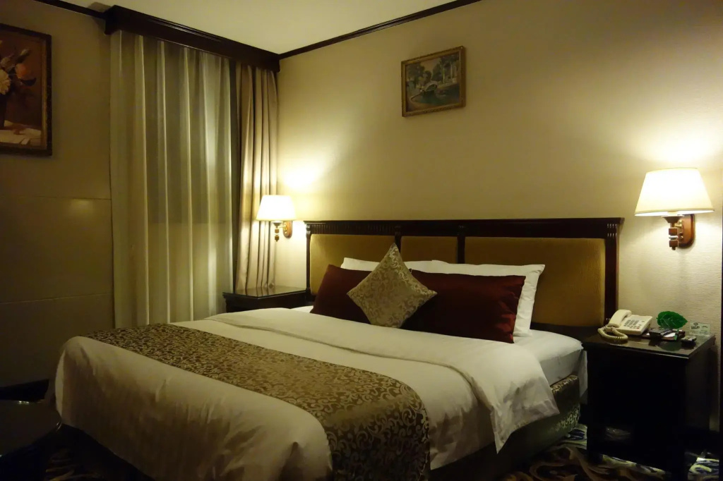 Standard Double room (full double bed)