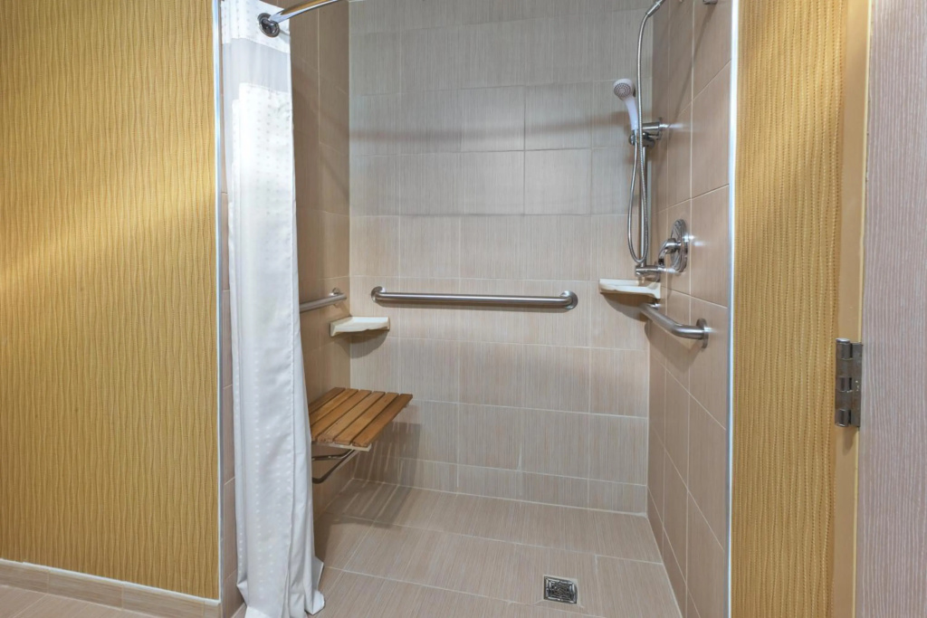 Holiday Inn & Suites Bolingbrook by IHG - Général