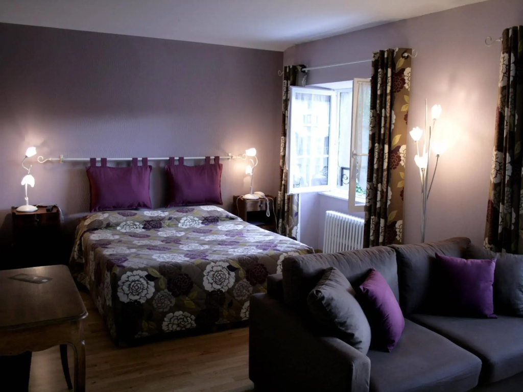 Voir la photo 2 — Relais de la Source