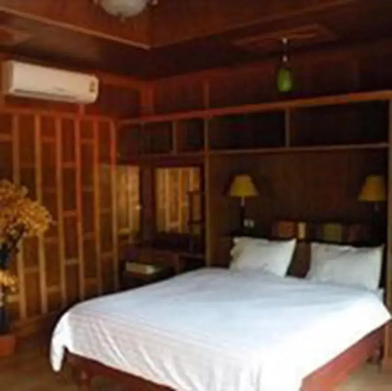 Jj Bungalow
