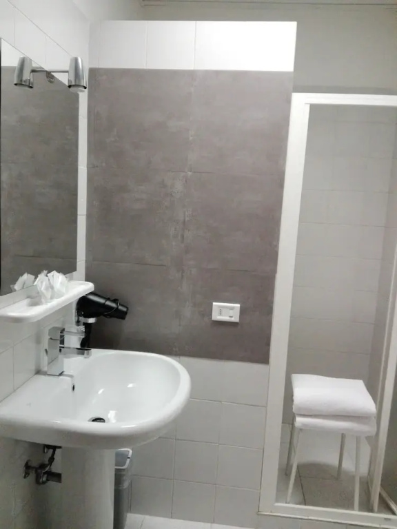 Bert Hotel - Chambres