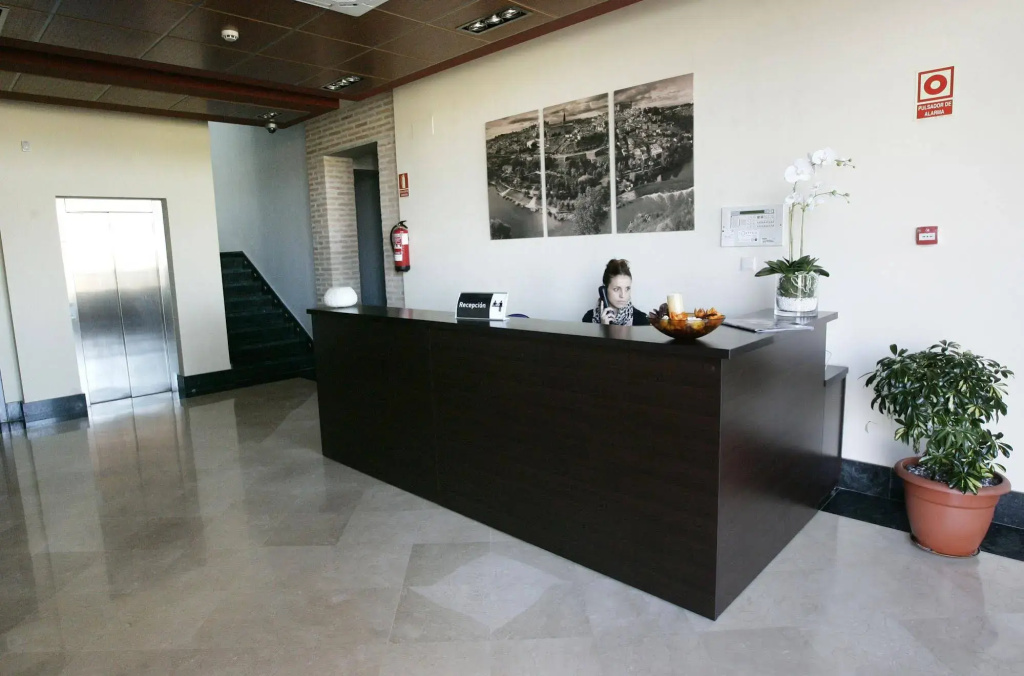 Hotel photo 2