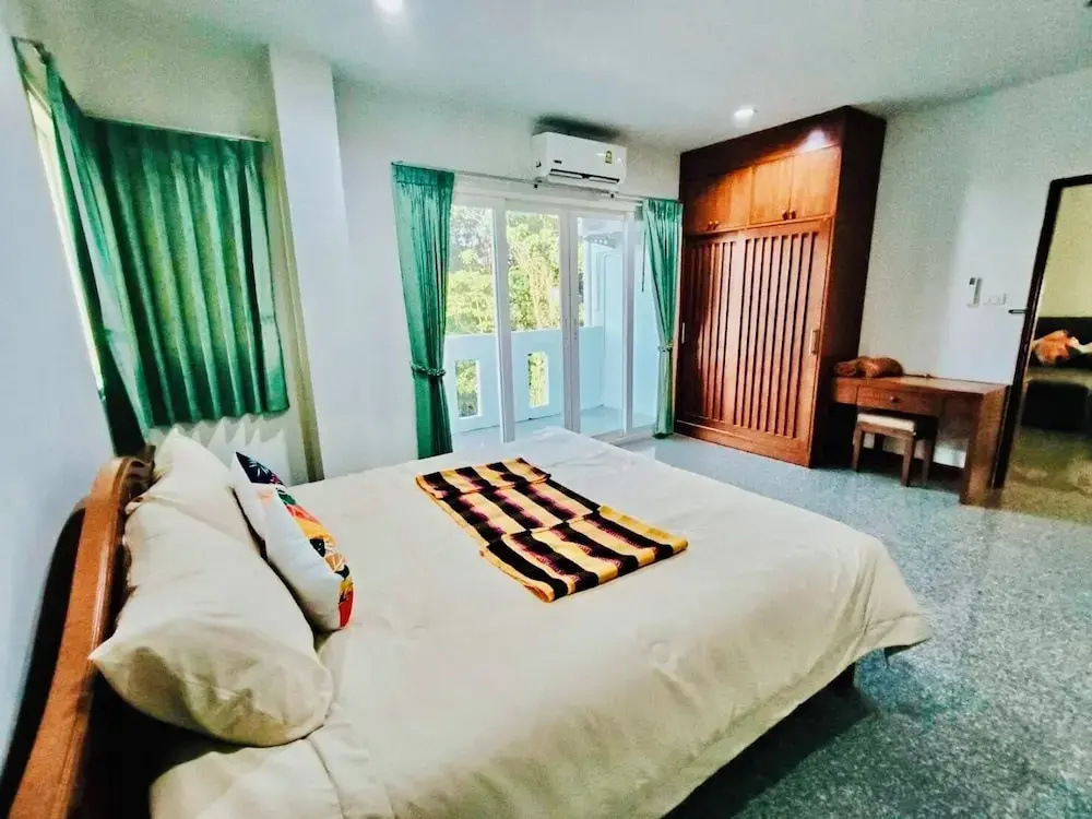 1 Bedroom Standard Double Family room (full double bed)