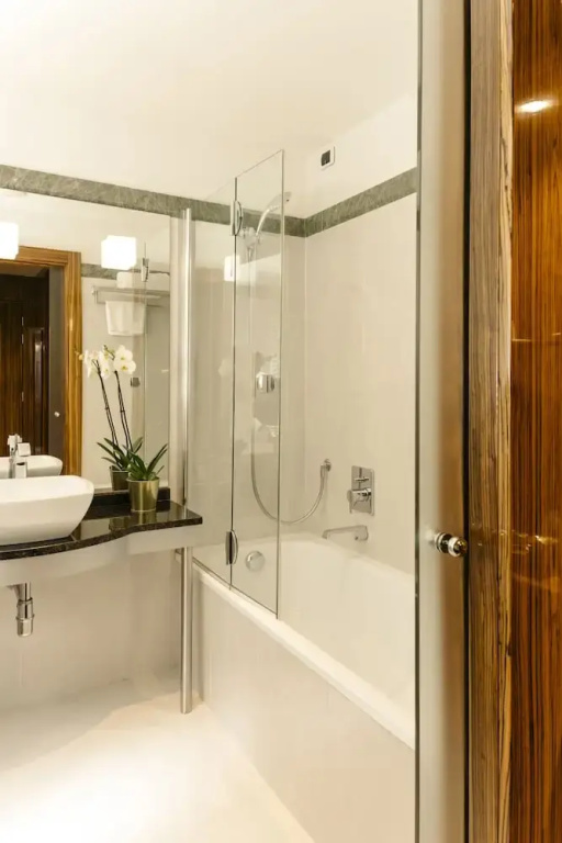 Hotel Cosmopolitan - Chambres