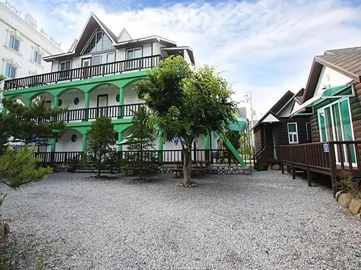 Hotel photo 2