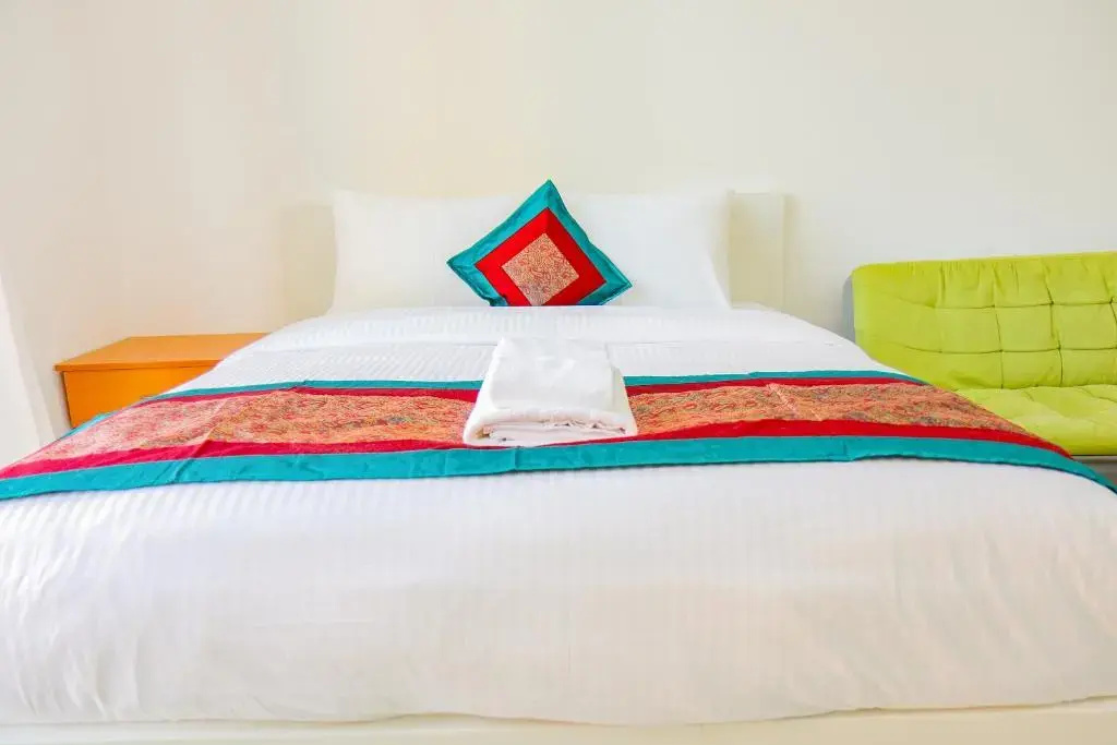 Signature Holiday Homes - Furnished Studio in Spring Oasis - Chambres