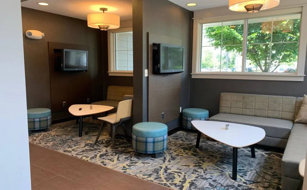 Residence Inn by Marriott Concord - 4