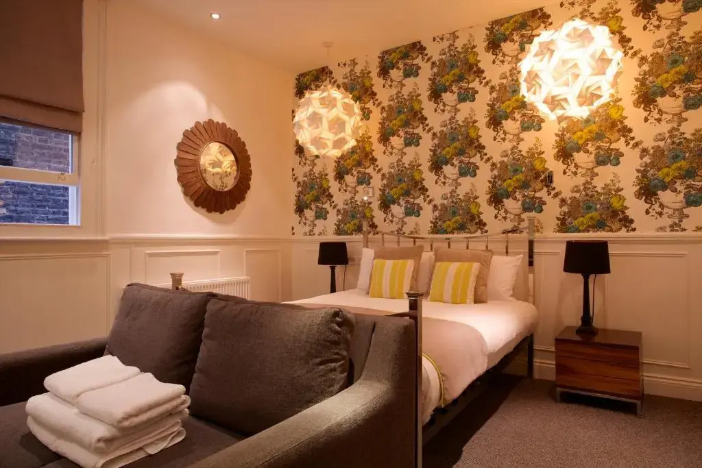 Standard Family room