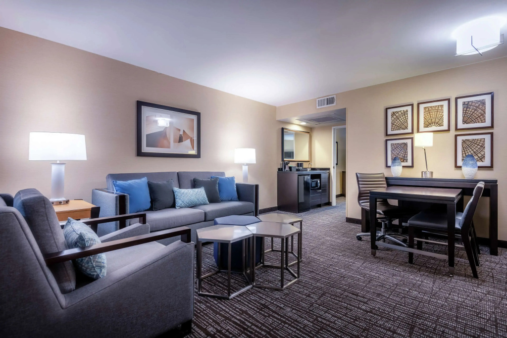 Embassy Suites by Hilton Los Angeles International Airport North - Général