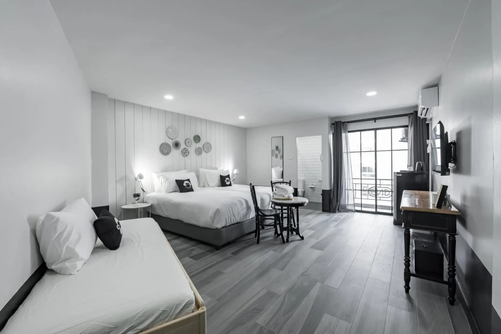 Deluxe Double room (twin beds)