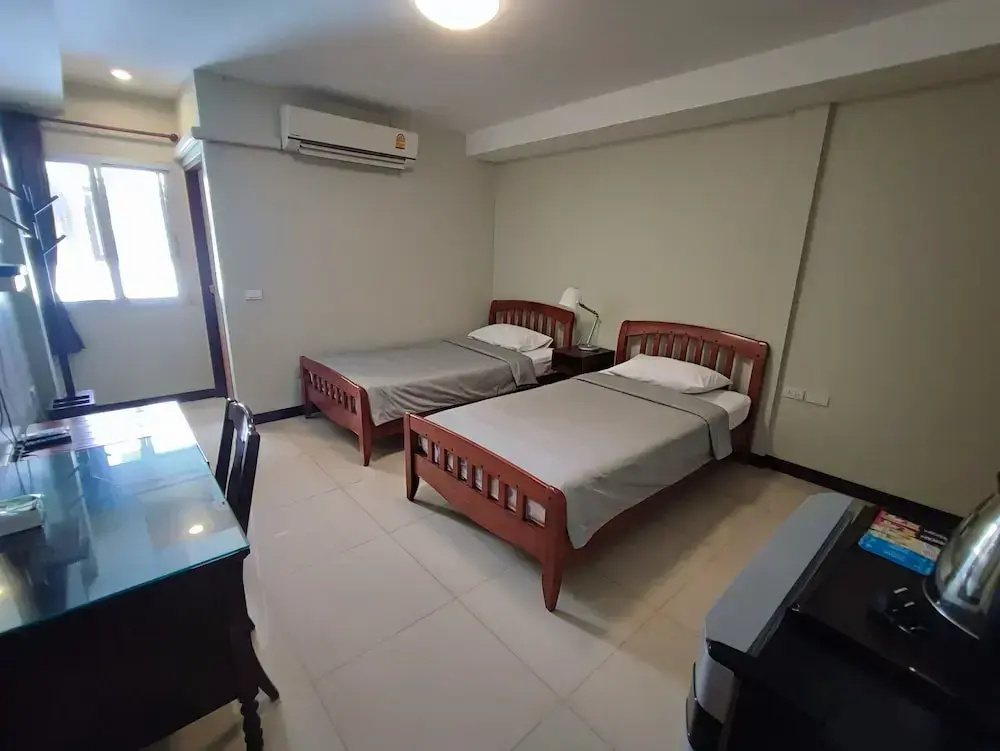 Standard Double room (twin beds)