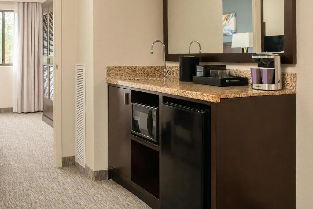 Embassy Suites by Hilton Seattle Tacoma International Airport - Chambres