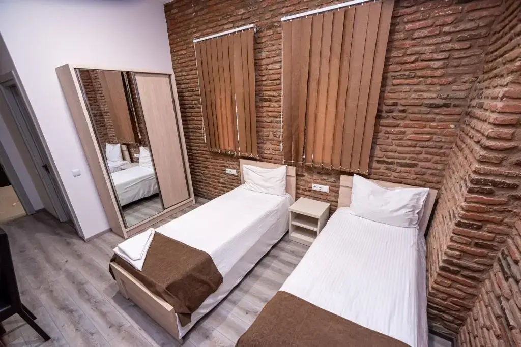 Economy Double room (twin beds)