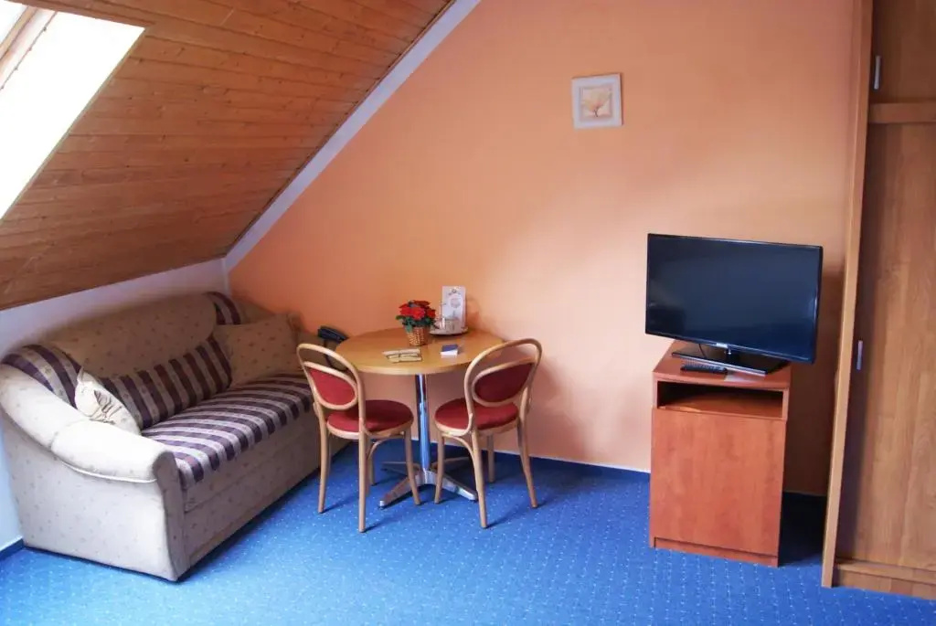 Penzion Fantasy - restaurant - Chambres