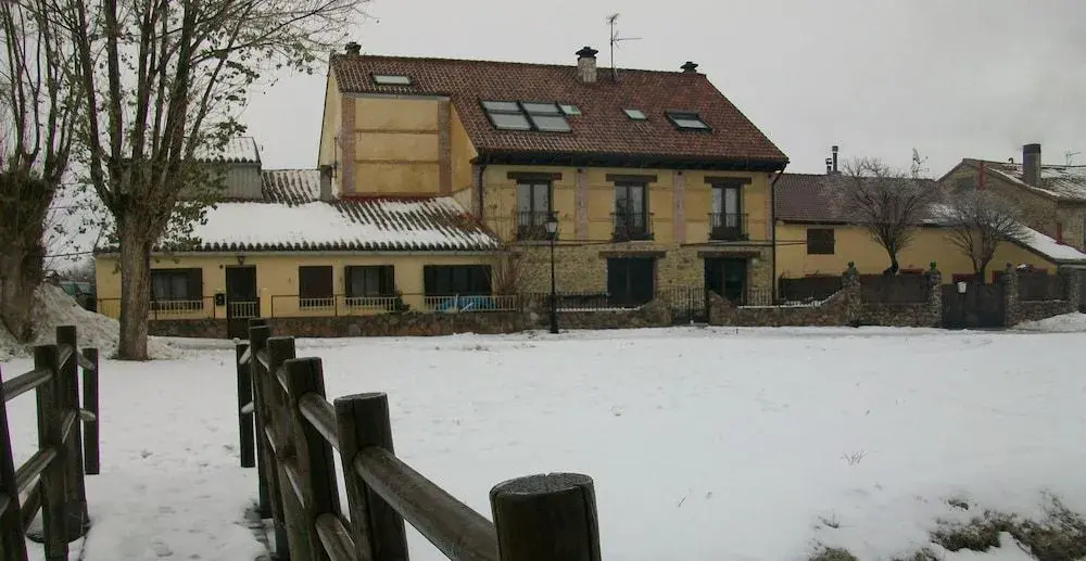 Los Espinares