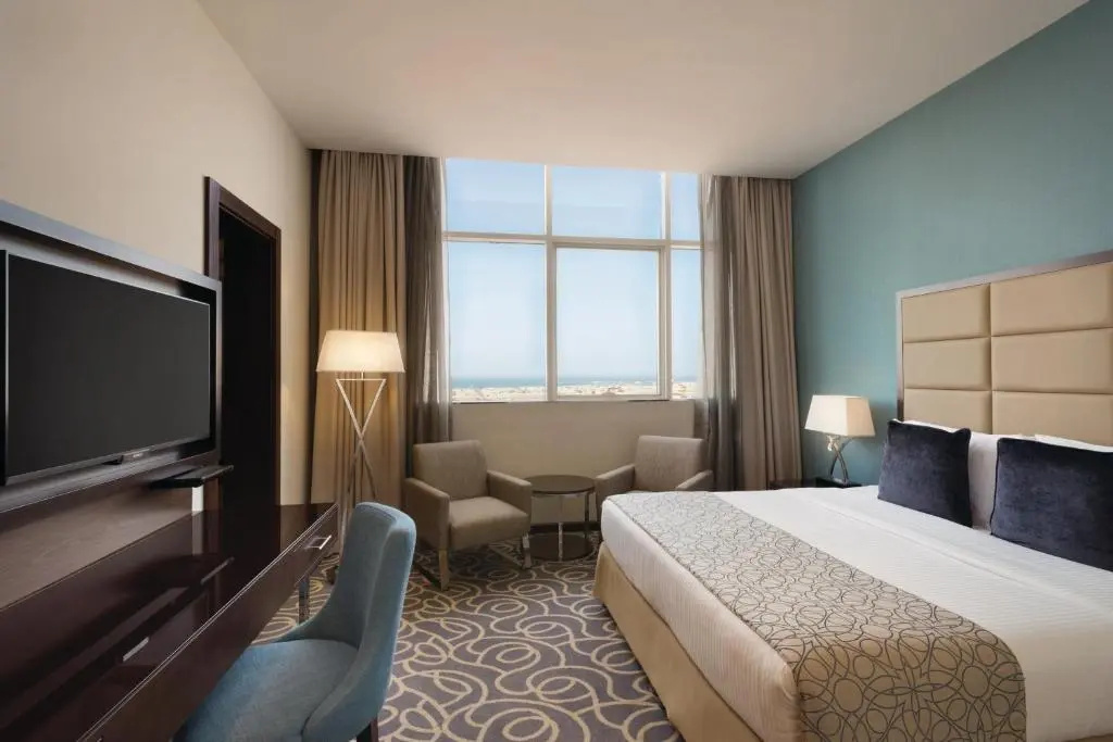 Deluxe Double room with partial sea view (full double bed)