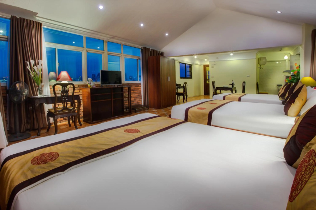 Hanoi Little Town Hotel — 5