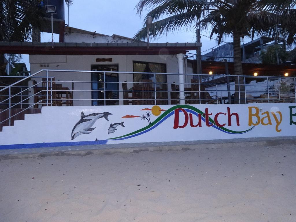 Dutch Bay Beach Cottages