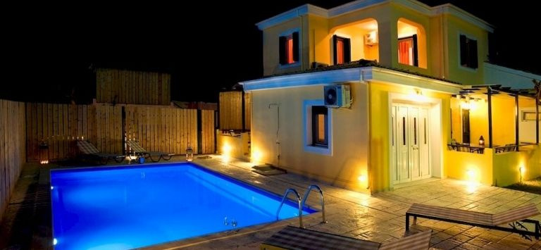 Anthemis Luxury Villas