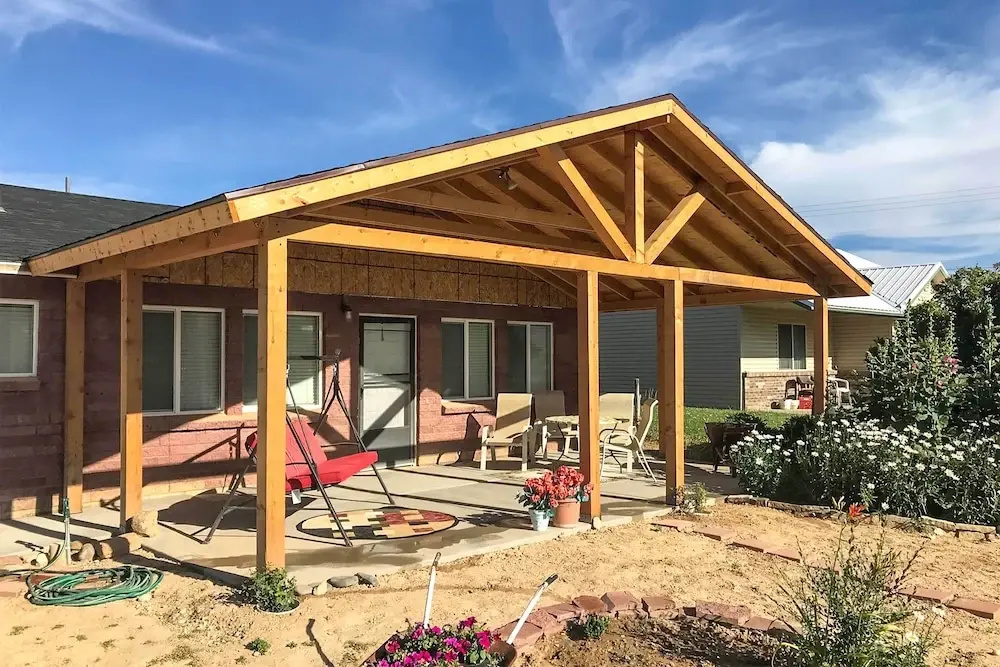 Tropic Family House - 10 Miles to Bryce Canyon!