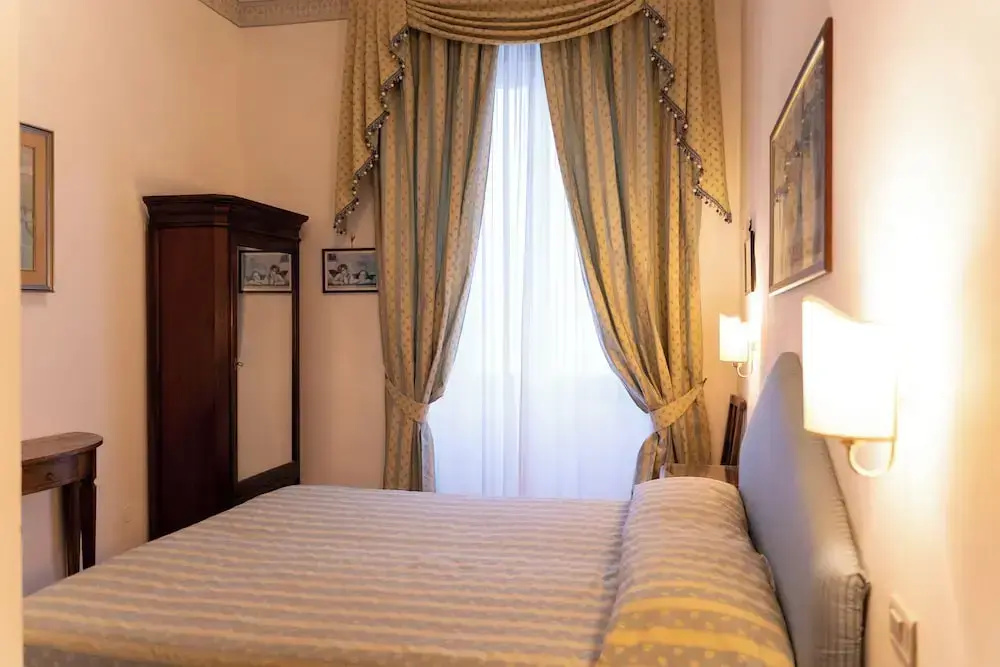 Standard Double room with view (full double bed)