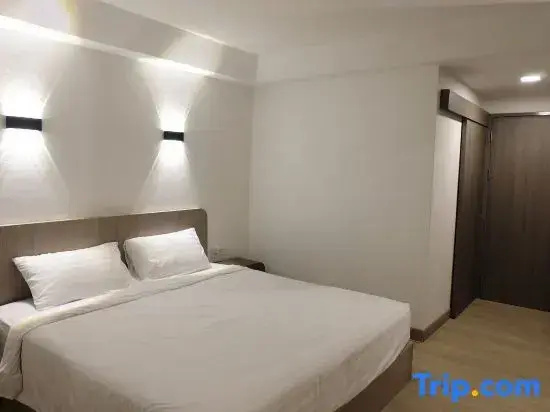 U-Thong Hotel - Chambres
