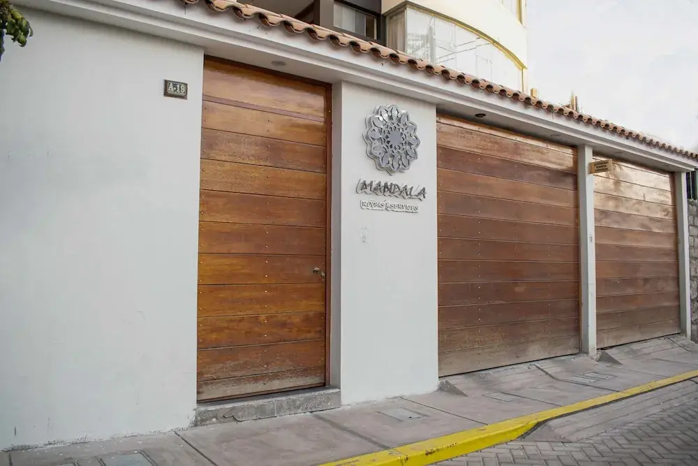 Mandala Rooms & Services Hospedaje