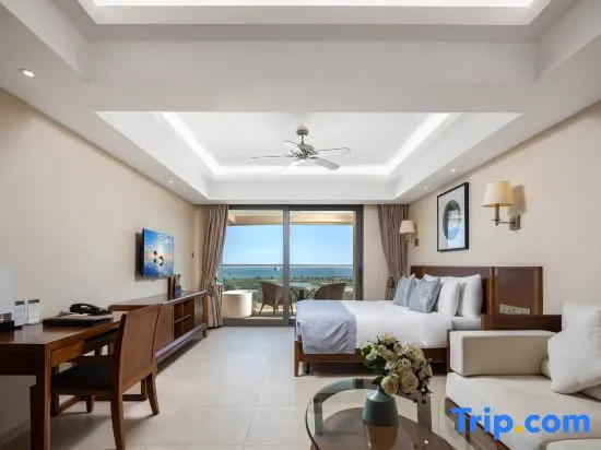 Executive Double room with balcony and with sea view (full double bed)