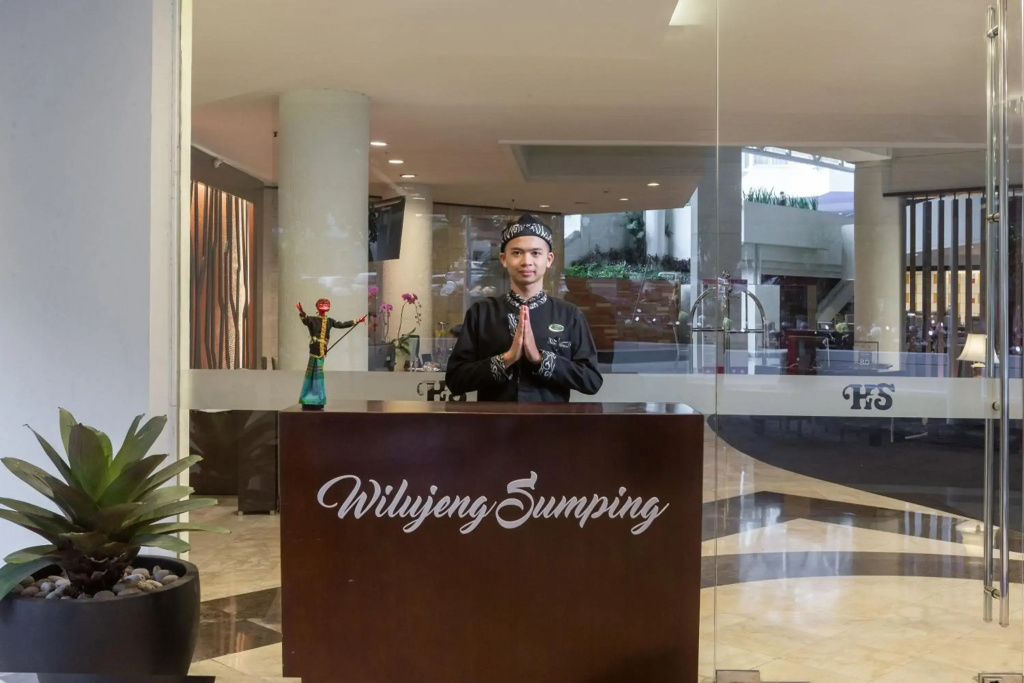 Hotel Santika Bandung - фото 28