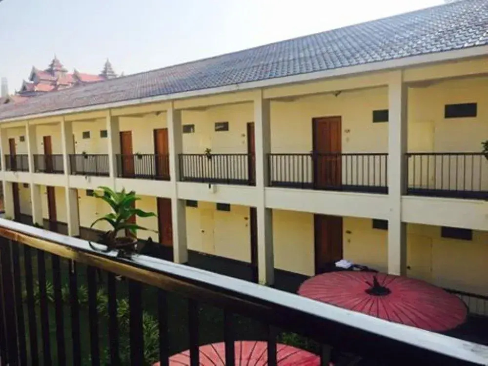 Sakura Inn