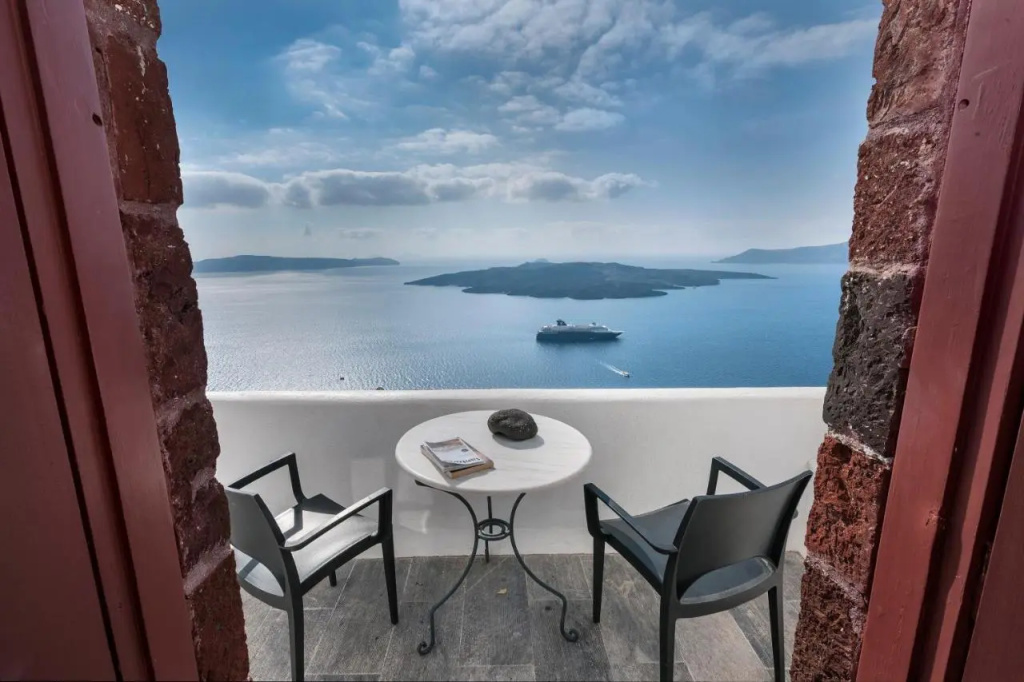 Balcony & Terrace
