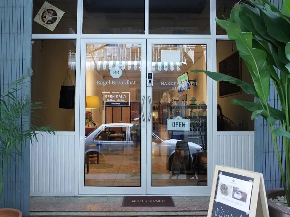 Naret Coliving - Hostel - Adults Only