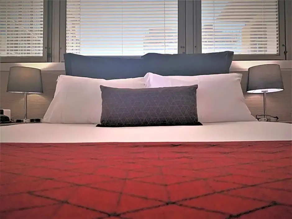 George Hotel Brisbane, Independent Collection by EVT - Chambres