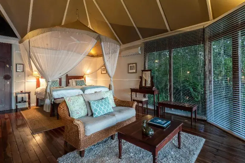 The River Club - Chambres