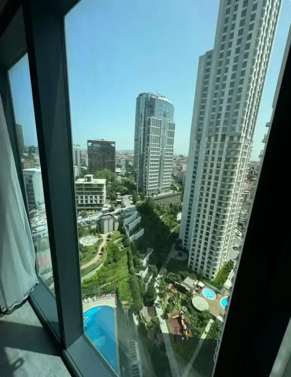Balcony & Terrace