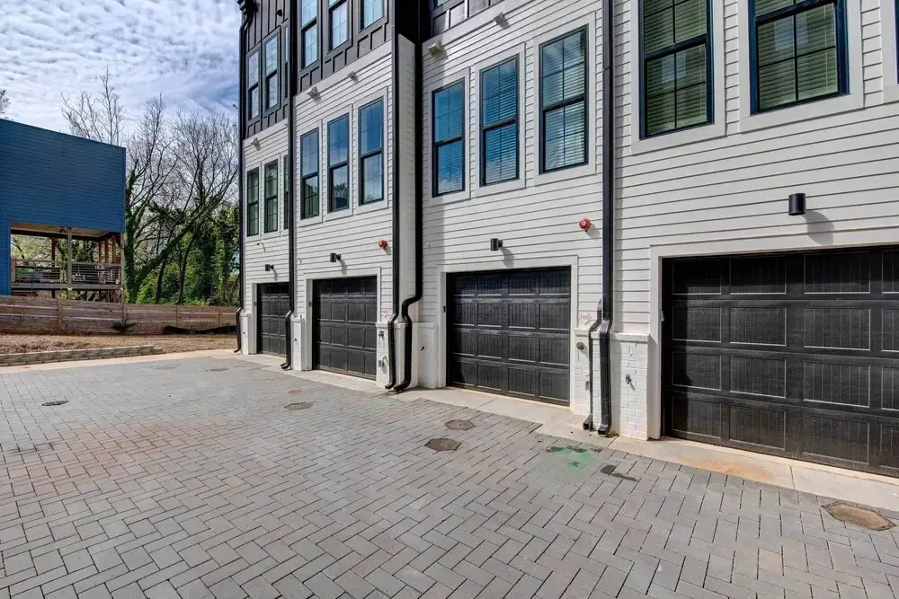 Modern Atlanta Townhome Rental ~ 2 Mi to Downtown!