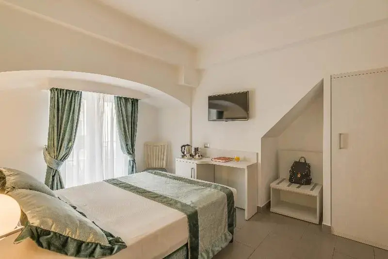 Trevi Palace Hotel - Chambres