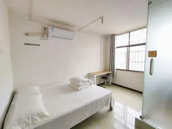 Lexus House Hotel