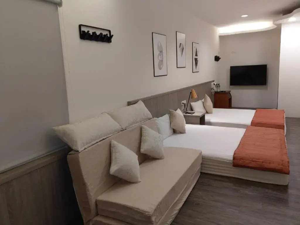 Standard Quadruple room