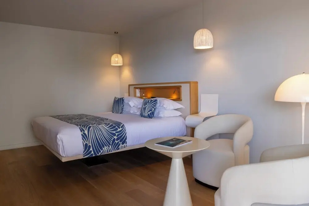 Superior room