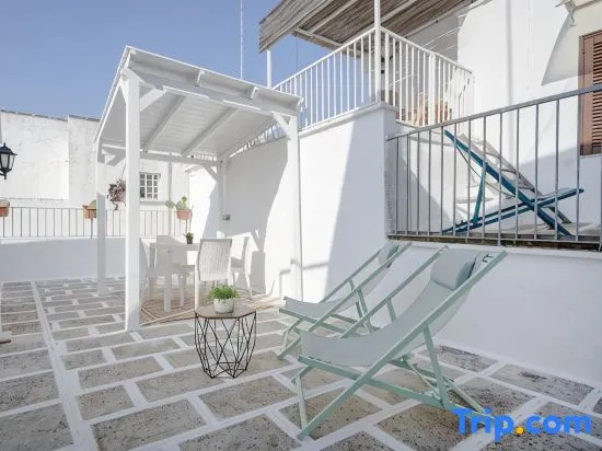 Mia & Mimi - House with Terrace