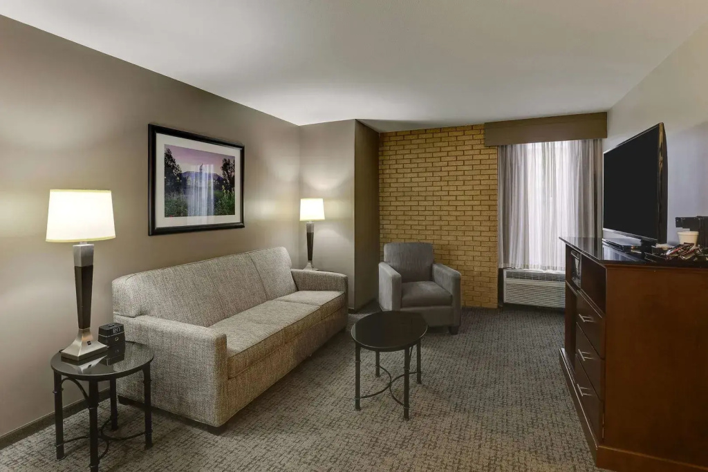 Drury Inn & Suites Columbus Dublin - Général
