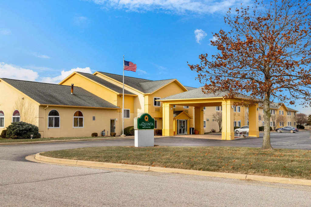 AmericInn by Wyndham Frankfort IN