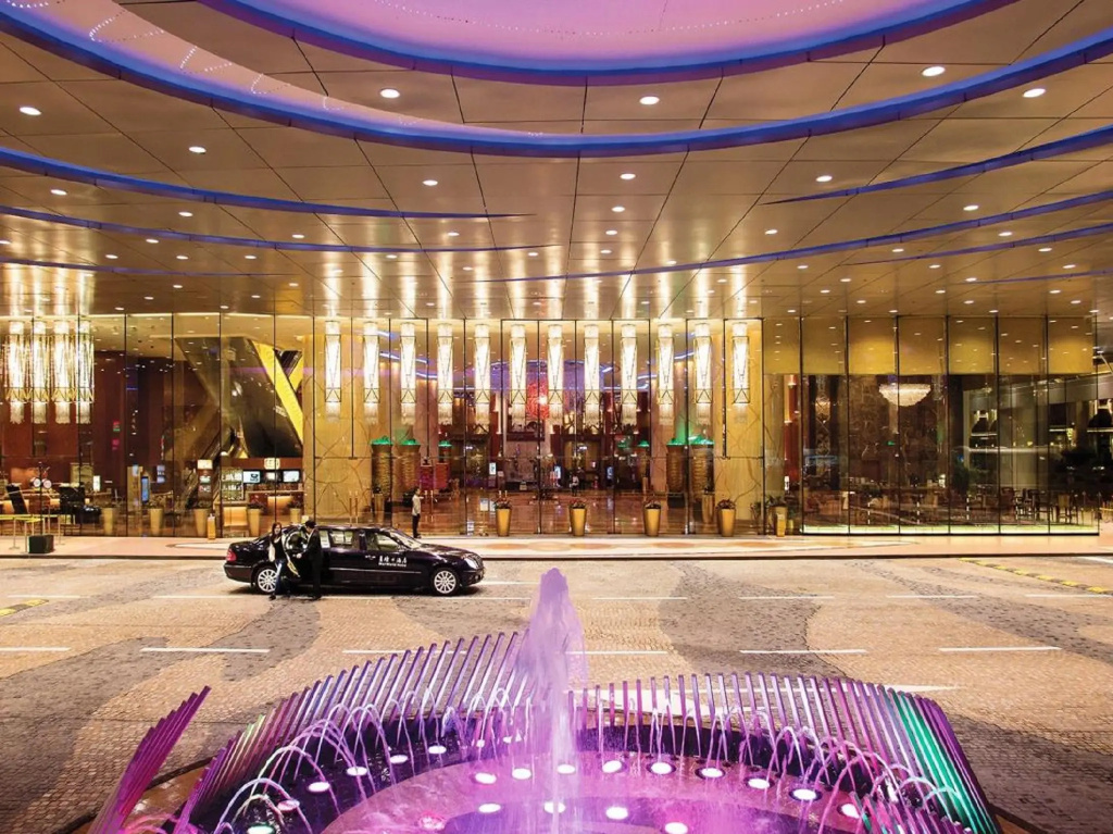 StarWorld Hotel