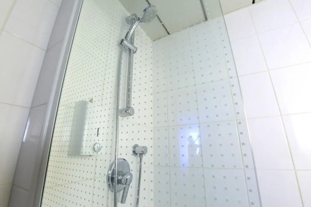 Brit Hotel Calais - Chambres