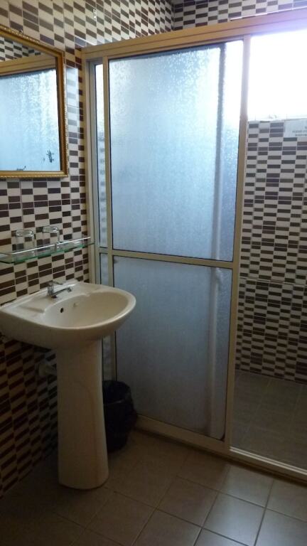 Dm Hotel