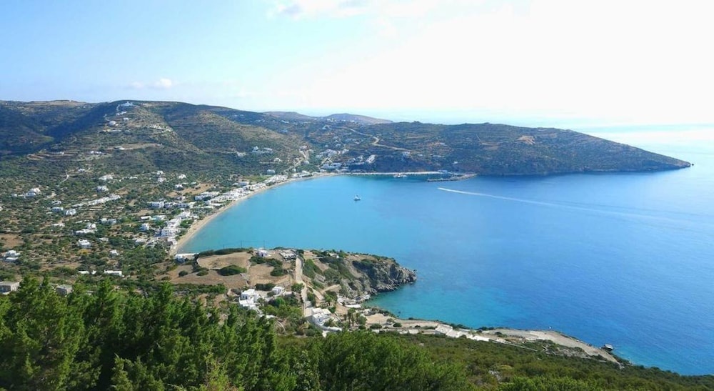 Beach & Waterfront