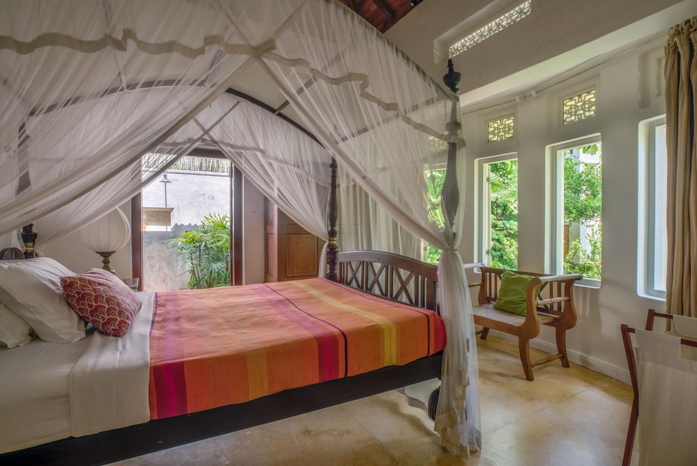 Refurbished Family Village House With Private Pool